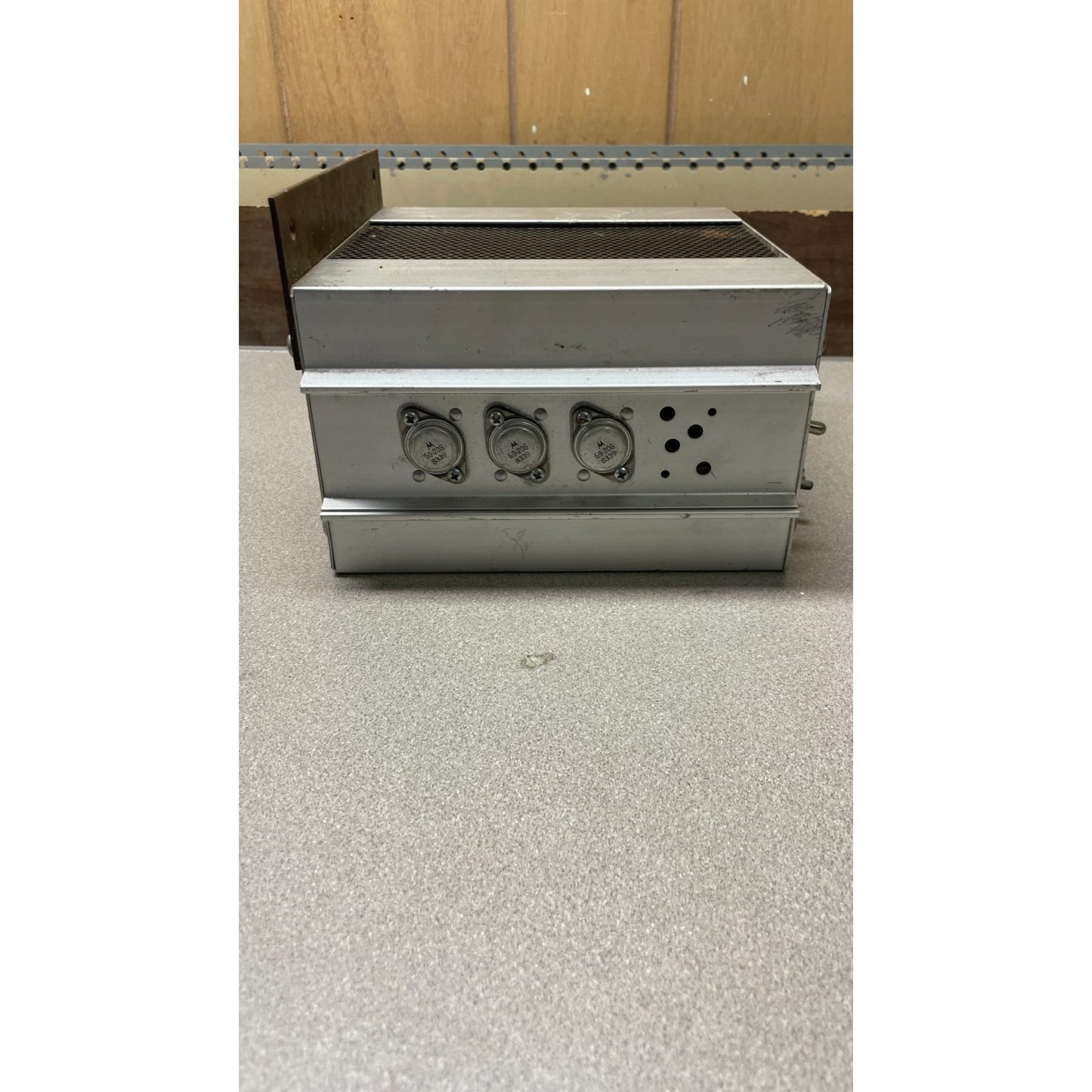 Powerverter Model PV-550 DC to AC Inverter - 115 VAC, 60Hz Output side view