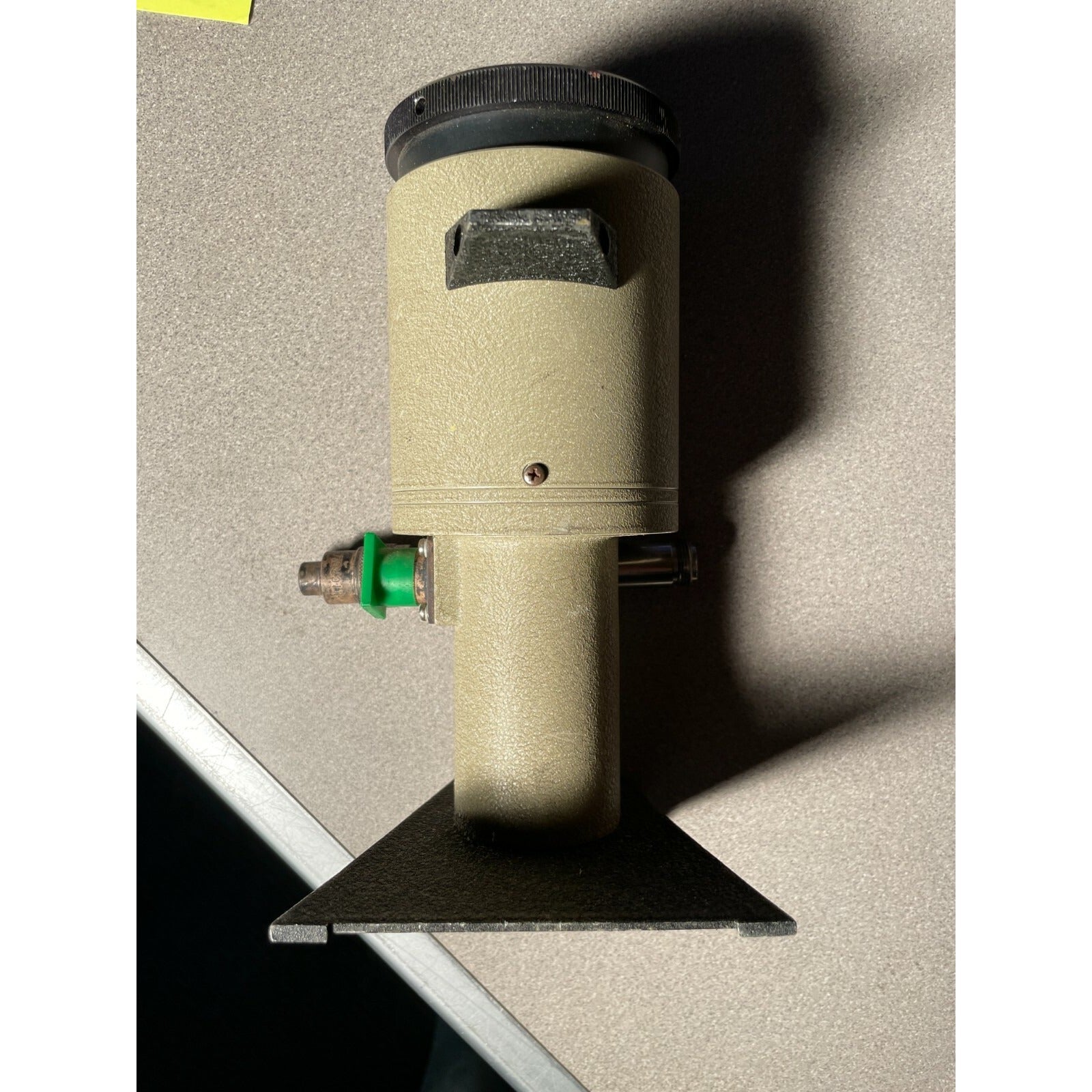 General Microwave N608 Coax Coaxial Frequency Meter side view