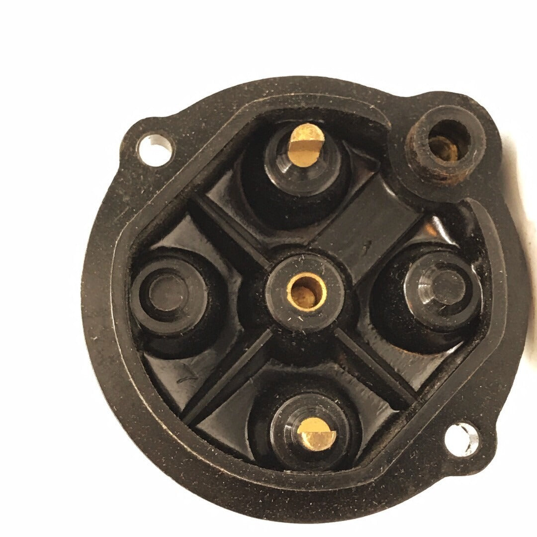 Fairbanks Morse H800 Magneto Cap underside view closeup