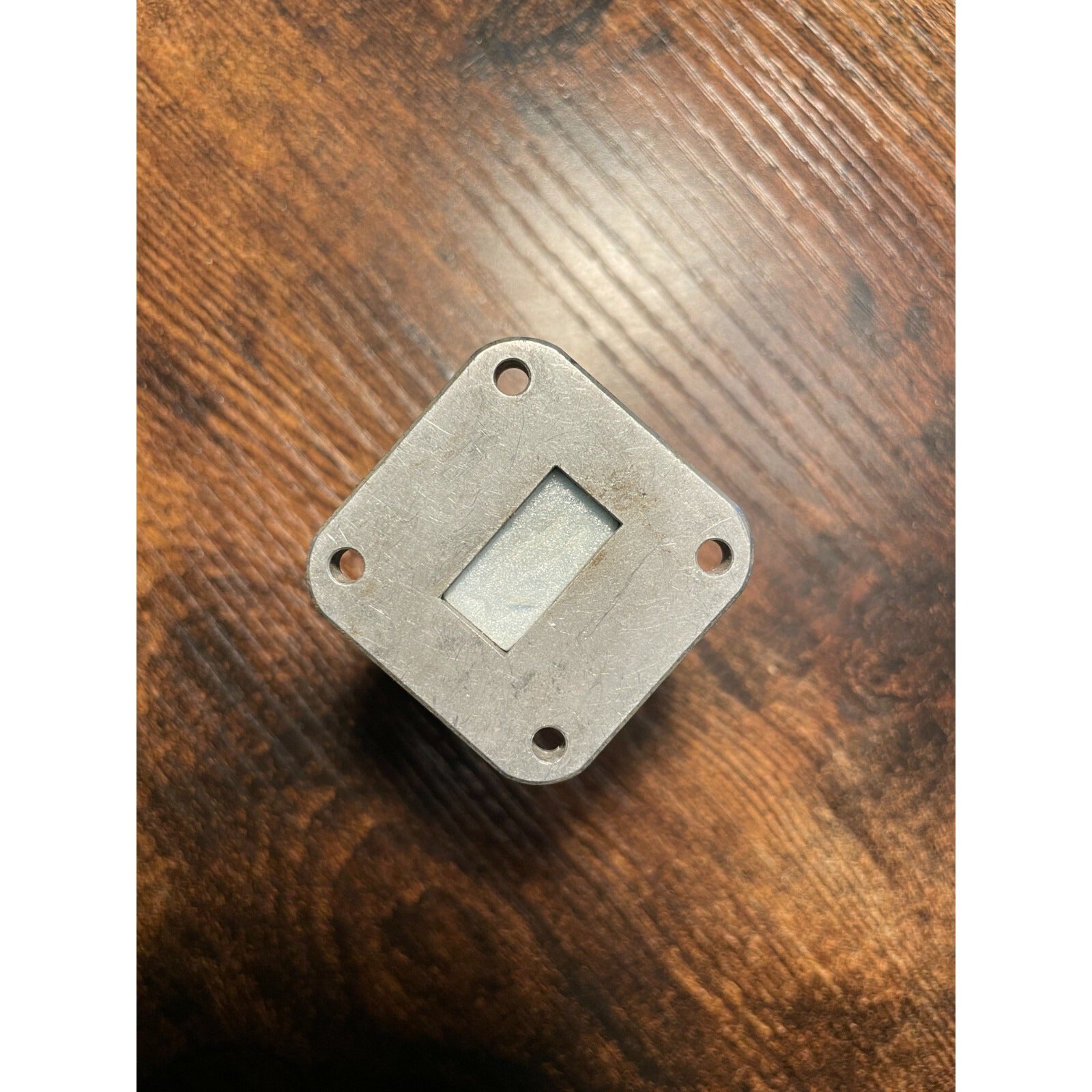 HP P486A 12-18GHz Thermistor Mount bottom view with mounting holes visible