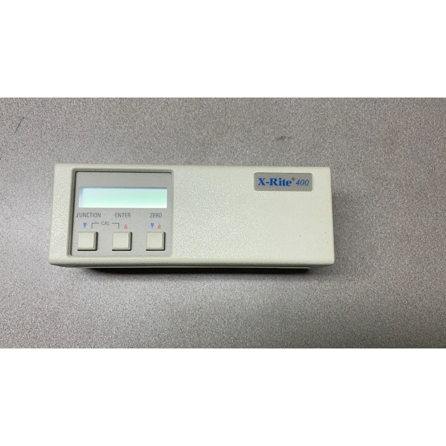 X-Rite 400 top of unit