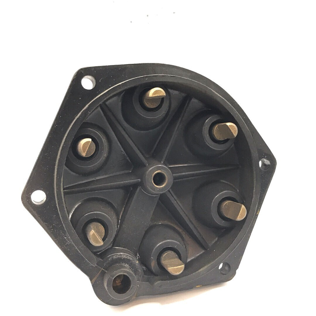 Fairbanks Morse O800 6 cylinder FM Magneto Cap underside closeup