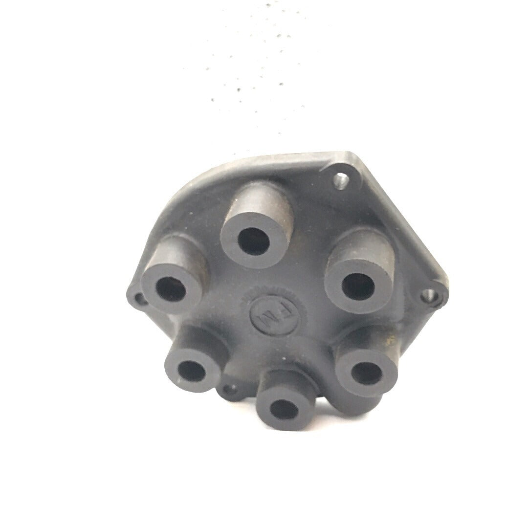 Fairbanks Morse O800 6 cylinder FM Magneto Cap top view