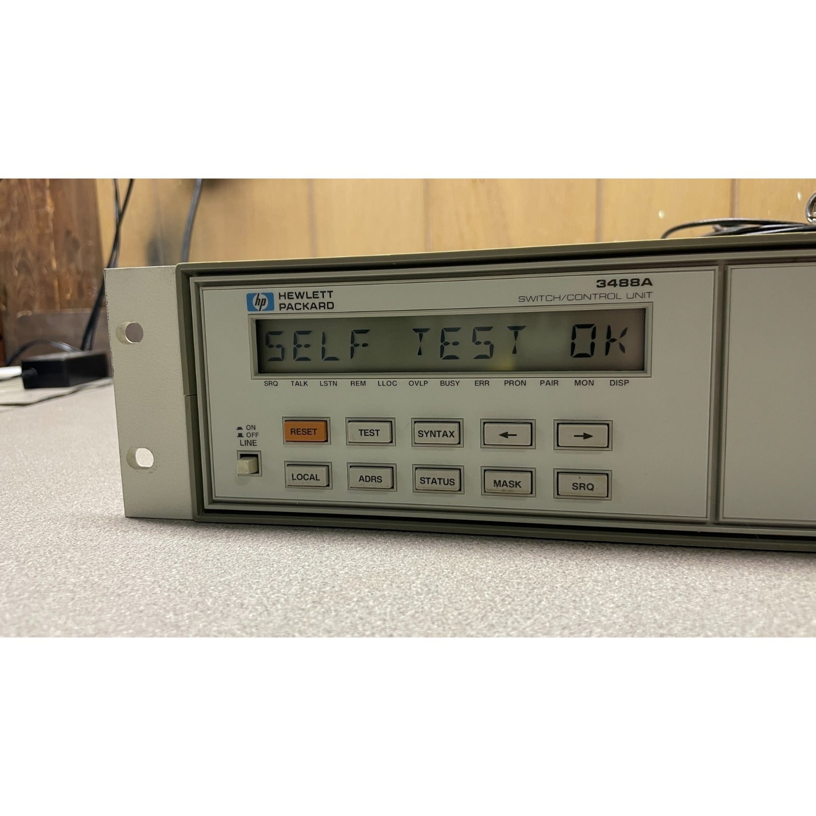 HP 3488A Switch Control Unit w/ 44478Bx5, with HP-IB Connector front panel display self test ok
