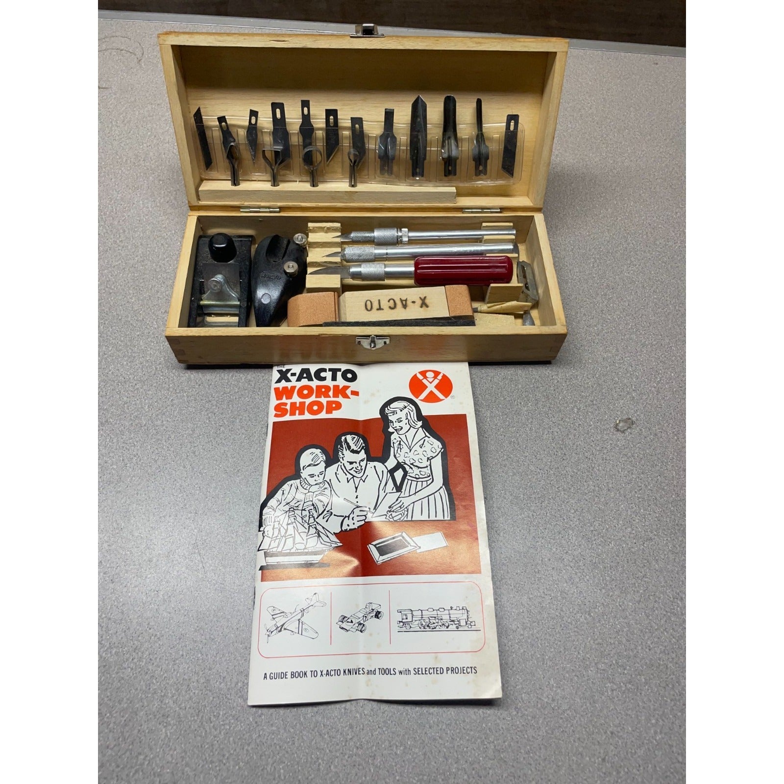 Vintage X-ACTO Knife and Tool Chest, #86 full set in case with user guide