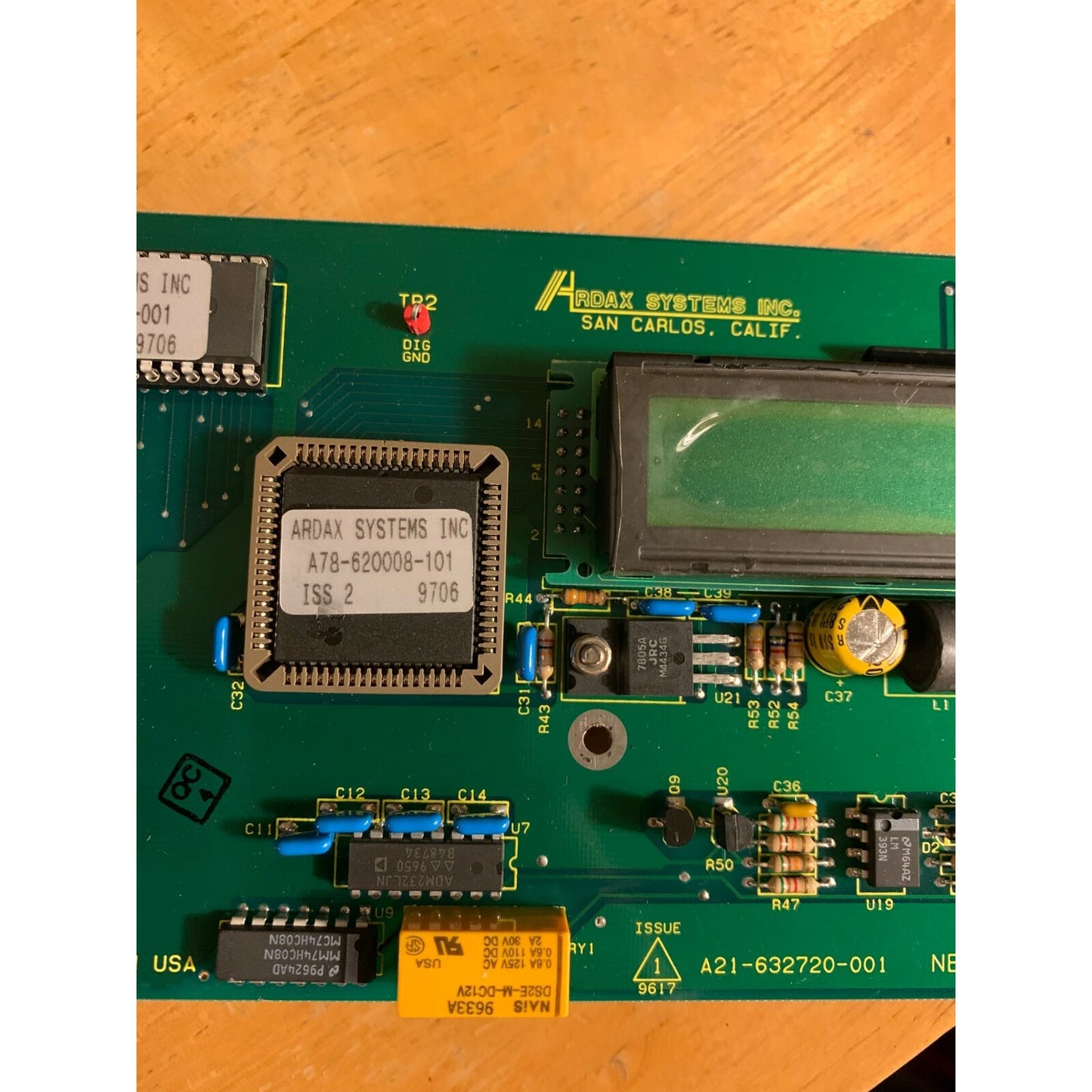 Ardax Systems Inc A21-632720-001 closeup of circuit board including process label and manufaturer
