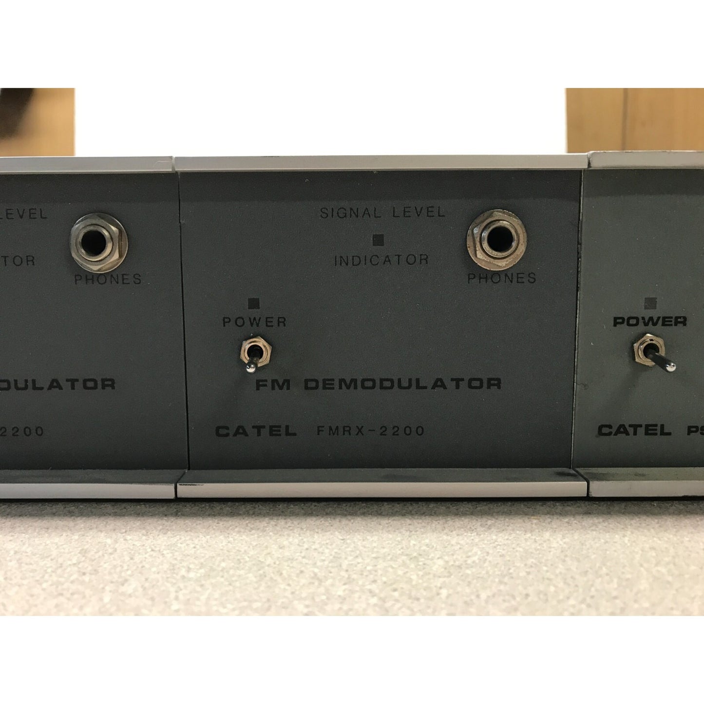Catel FMRX-220 FM Demodulator 3 FM Audio Demodulators in Chassis w/ Power Supply front panel connections closeup